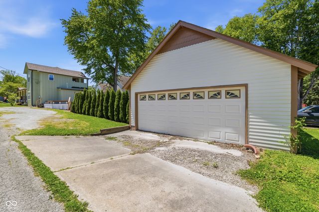 213 E Madison Avenue, Pendleton, IN 46064