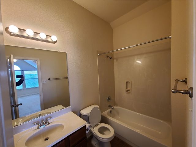 9729 Stripling Drive, Fort Worth, TX 76244