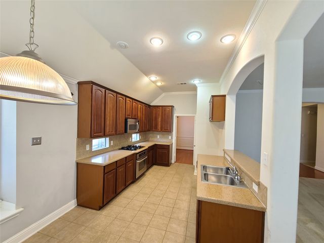 9729 Stripling Drive, Fort Worth, TX 76244