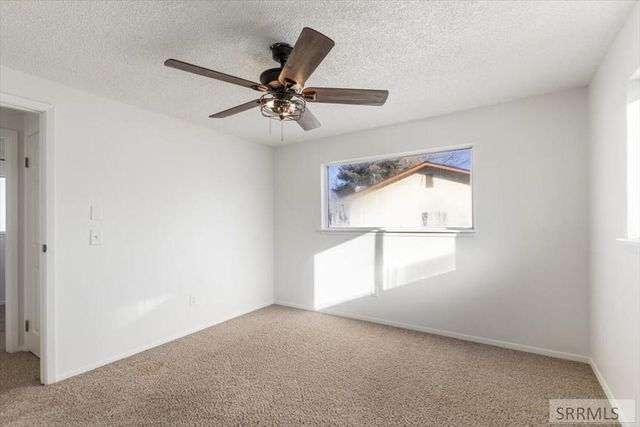 153 N 3rd E, Rexburg, ID 83440