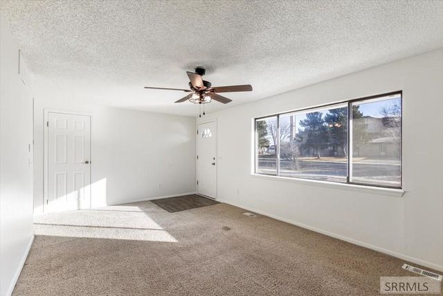 153 N 3rd E, Rexburg, ID 83440