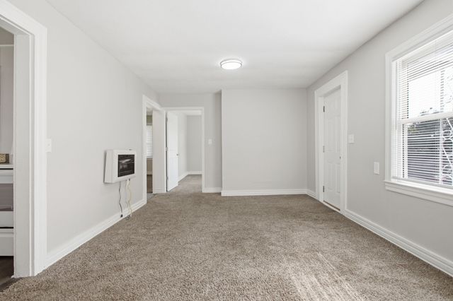 1604 S High St, Columbia, TN 38401
