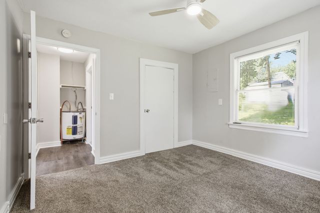 1604 S High St, Columbia, TN 38401