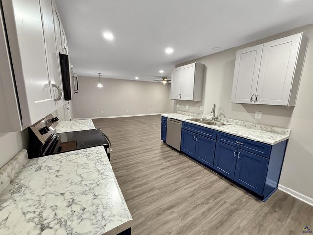 307 Airman Boulevard, Warner Robins, GA 31088