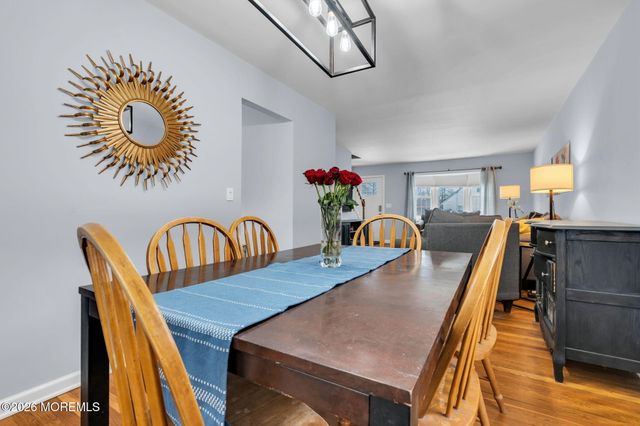 39 Waldon Road, Fanwood, NJ 07023