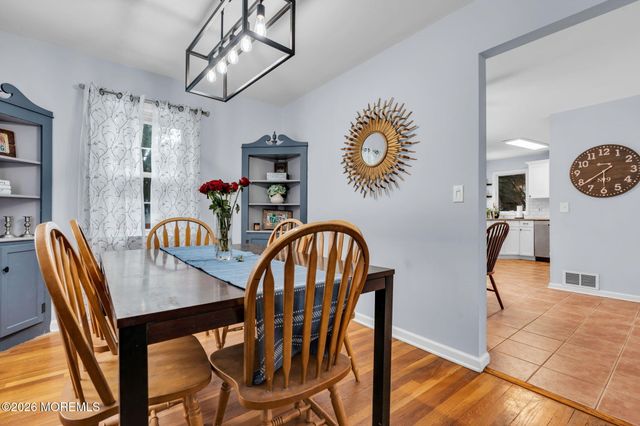 39 Waldon Road, Fanwood, NJ 07023