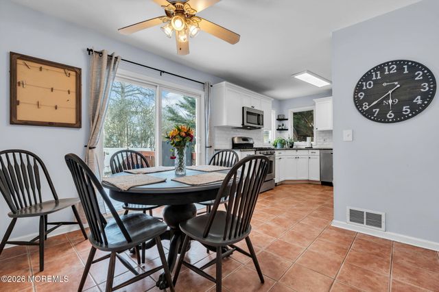 39 Waldon Road, Fanwood, NJ 07023