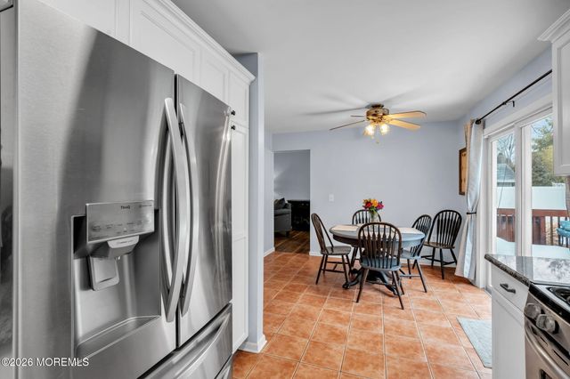 39 Waldon Road, Fanwood, NJ 07023