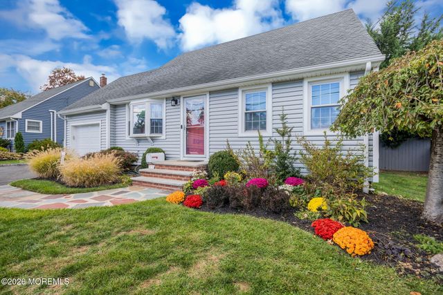 39 Waldon Road, Fanwood, NJ 07023