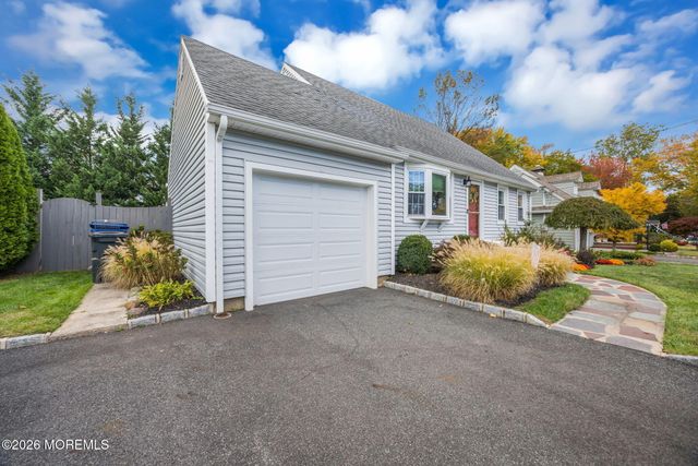 39 Waldon Road, Fanwood, NJ 07023