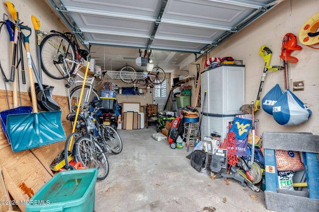 39 Waldon Road, Fanwood, NJ 07023