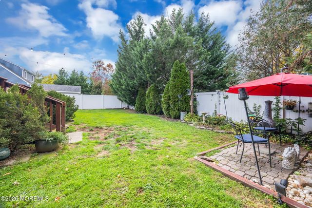 39 Waldon Road, Fanwood, NJ 07023