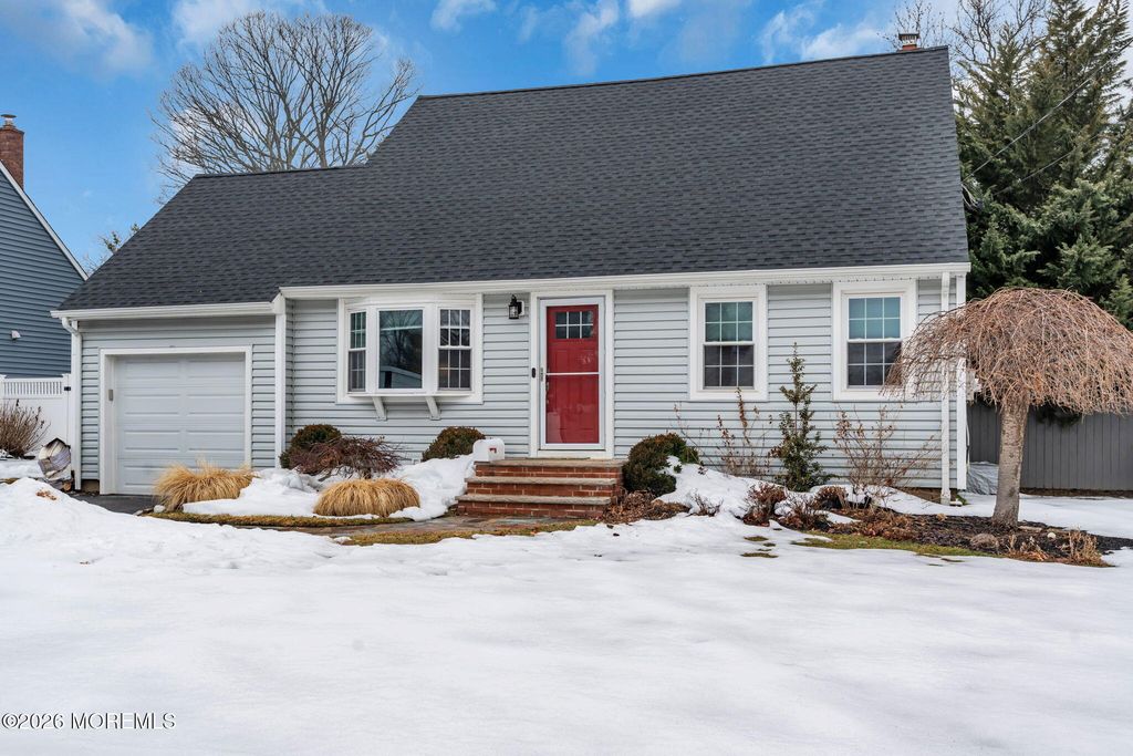 39 Waldon Road, Fanwood, NJ 07023