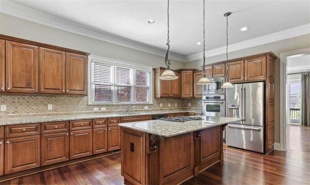 1762 Buckhead Lane NE, Atlanta, GA 30324