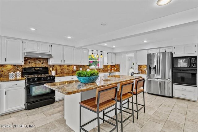 28 31ST Avenue S, Jacksonville Beach, FL 32250