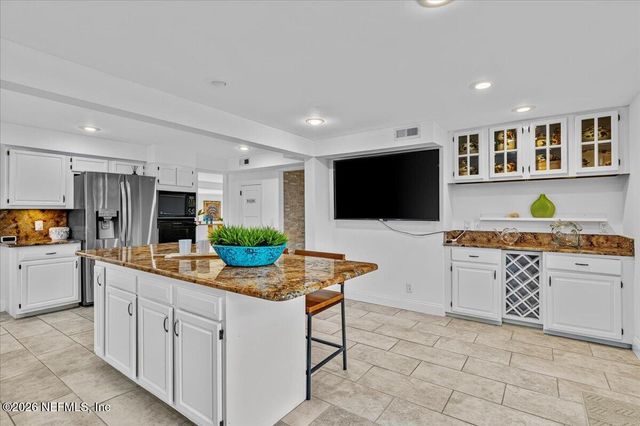 28 31ST Avenue S, Jacksonville Beach, FL 32250