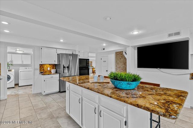 28 31ST Avenue S, Jacksonville Beach, FL 32250
