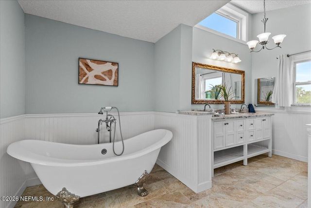 28 31ST Avenue S, Jacksonville Beach, FL 32250