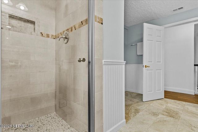 28 31ST Avenue S, Jacksonville Beach, FL 32250