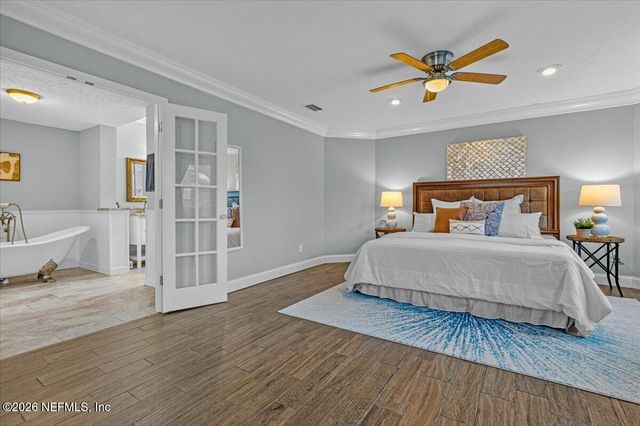 28 31ST Avenue S, Jacksonville Beach, FL 32250