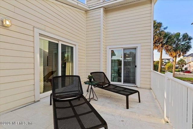 28 31ST Avenue S, Jacksonville Beach, FL 32250