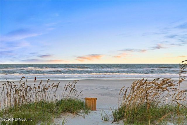 28 31ST Avenue S, Jacksonville Beach, FL 32250