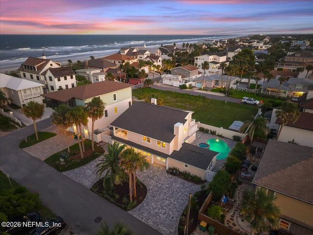 28 31ST Avenue S, Jacksonville Beach, FL 32250