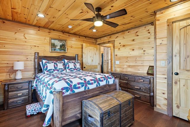 175 Stuart Drive, Mineral Bluff, GA 30559