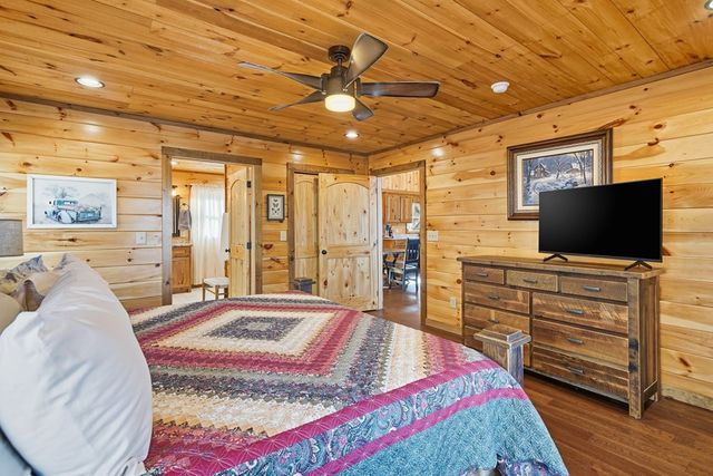 175 Stuart Drive, Mineral Bluff, GA 30559