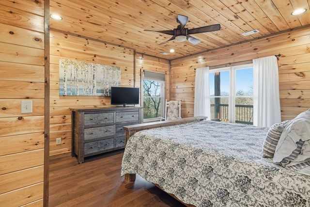 175 Stuart Drive, Mineral Bluff, GA 30559