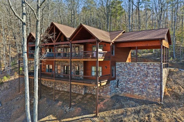 175 Stuart Drive, Mineral Bluff, GA 30559