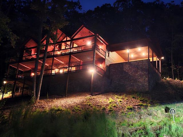 175 Stuart Drive, Mineral Bluff, GA 30559