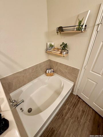 319 Pollock Path, San Antonio, TX 78260
