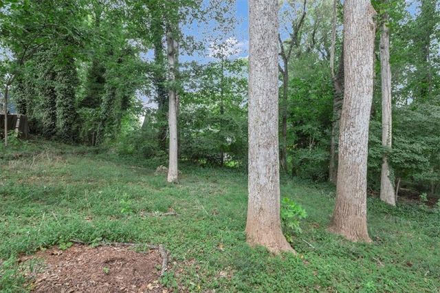 5065 Carole Place, Stone Mountain, GA 30087