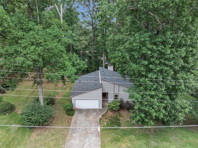 5065 Carole Place, Stone Mountain, GA 30087