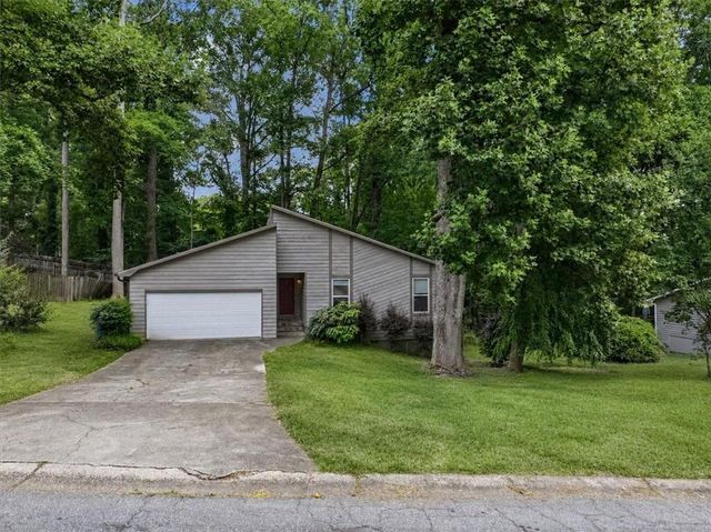 5065 Carole Place, Stone Mountain, GA 30087