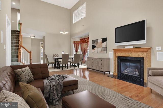 4375 ROTH FARM VILLAGE CIR, Mechanicsburg, PA 17050