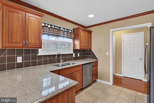 4375 ROTH FARM VILLAGE CIR, Mechanicsburg, PA 17050