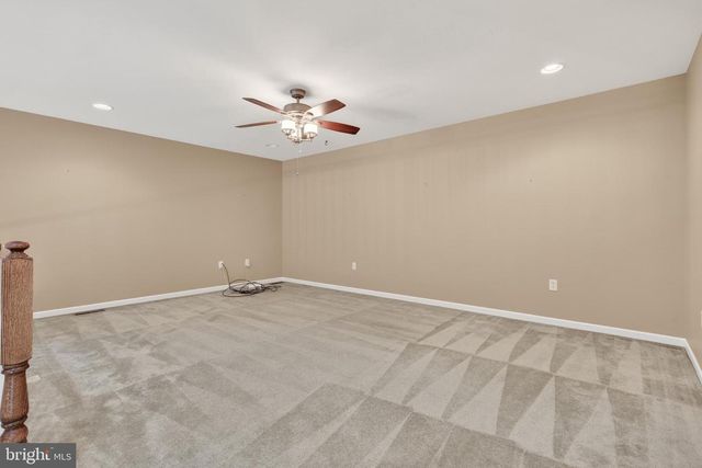 4375 ROTH FARM VILLAGE CIR, Mechanicsburg, PA 17050