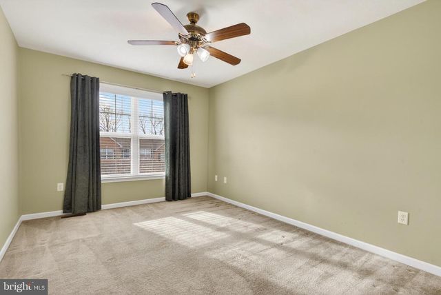 4375 ROTH FARM VILLAGE CIR, Mechanicsburg, PA 17050