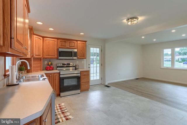 1335 POPLAR ST, Lebanon, PA 17042