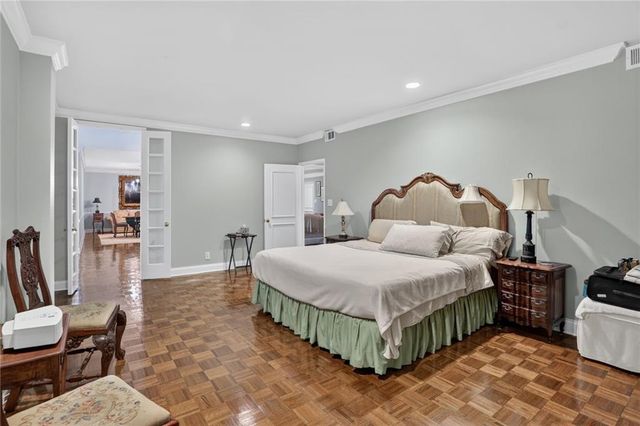 2734 Peachtree Road NW A201, Atlanta, GA 30305