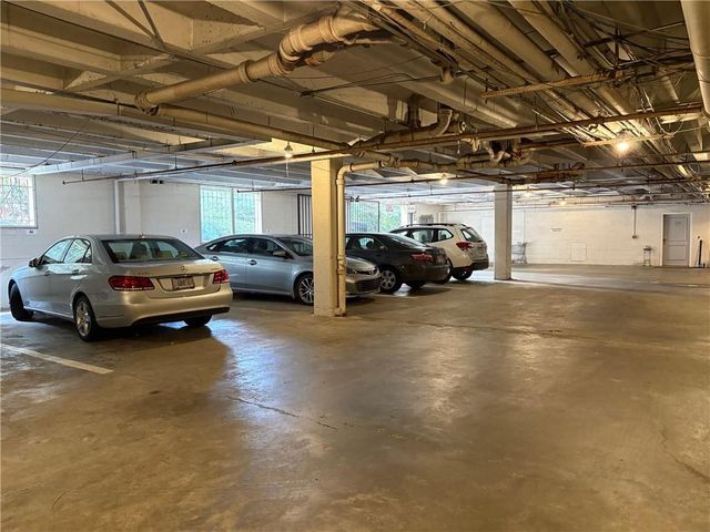 2734 Peachtree Road NW A201, Atlanta, GA 30305