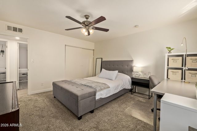 3101 W SHANGRI LA Road, Phoenix, AZ 85029