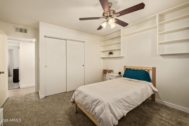 3101 W SHANGRI LA Road, Phoenix, AZ 85029