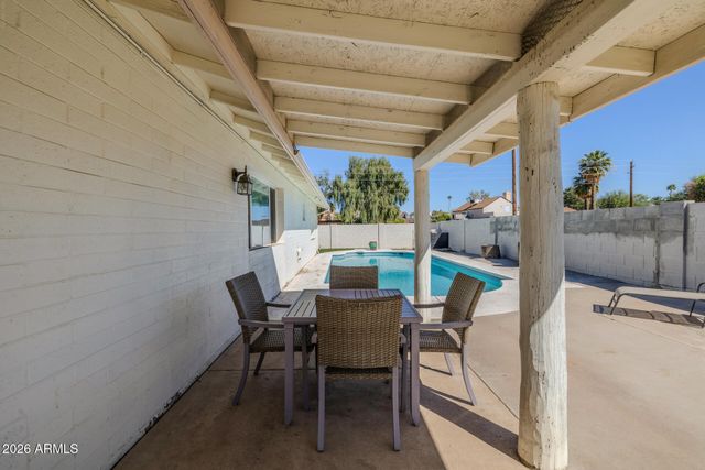 3101 W SHANGRI LA Road, Phoenix, AZ 85029