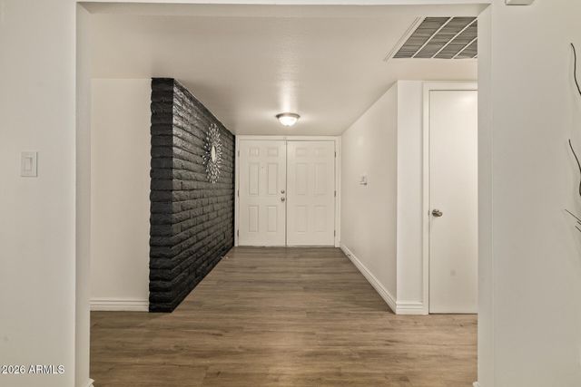 3101 W SHANGRI LA Road, Phoenix, AZ 85029