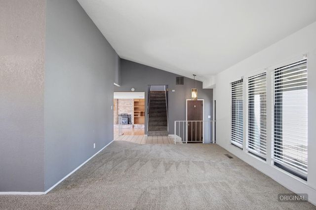 1018 Goldenoak Way, Stockton, CA 95209
