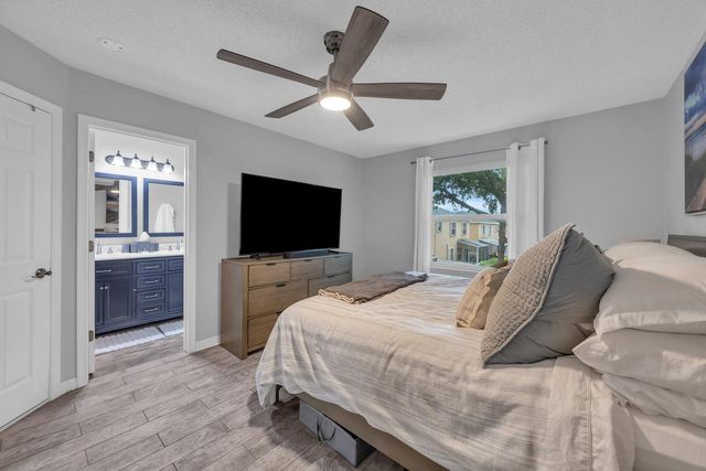 170 Timberwalk Trail, Jupiter, FL 33458