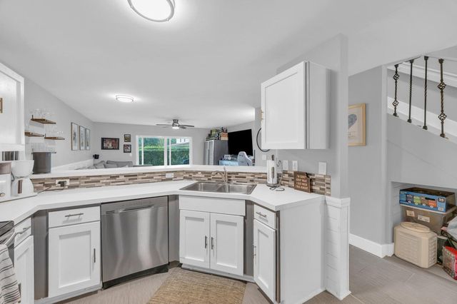 170 Timberwalk Trail, Jupiter, FL 33458